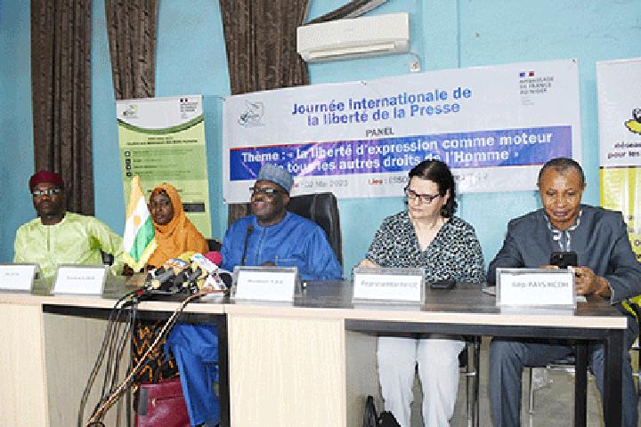 Journée Internationale de la liberté de la Presse : Le RJDH organise un panel de réflexion sur la liberté d’expression Journée Internationale de la liberté de la Presse : Le RJDH organise un panel de réflexion sur la liberté d’expression