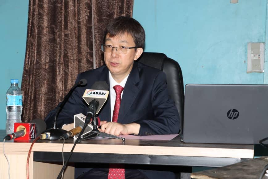 L’ambassadeur de Chine au Niger anime une conférence débat sur la paix, le développement et la coopération gagnant-gagnant L’ambassadeur de Chine au Niger anime une conférence débat sur la paix, le développement et la coopération gagnant-gagnant