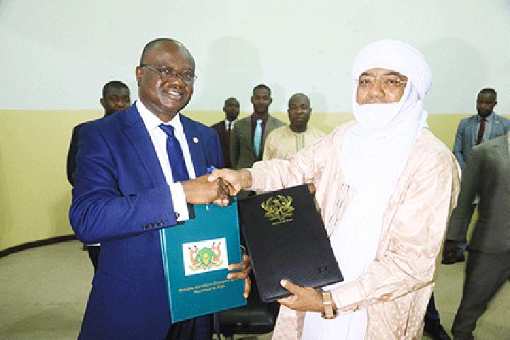6ème session de la Commission Mixte de la Coopération Nigéro-ghanéenne : Les deux parties saluent l’exemplarité de la Coopération 6ème session de la Commission Mixte de la Coopération Nigéro-ghanéenne : Les deux parties saluent l’exemplarité de la Coopération