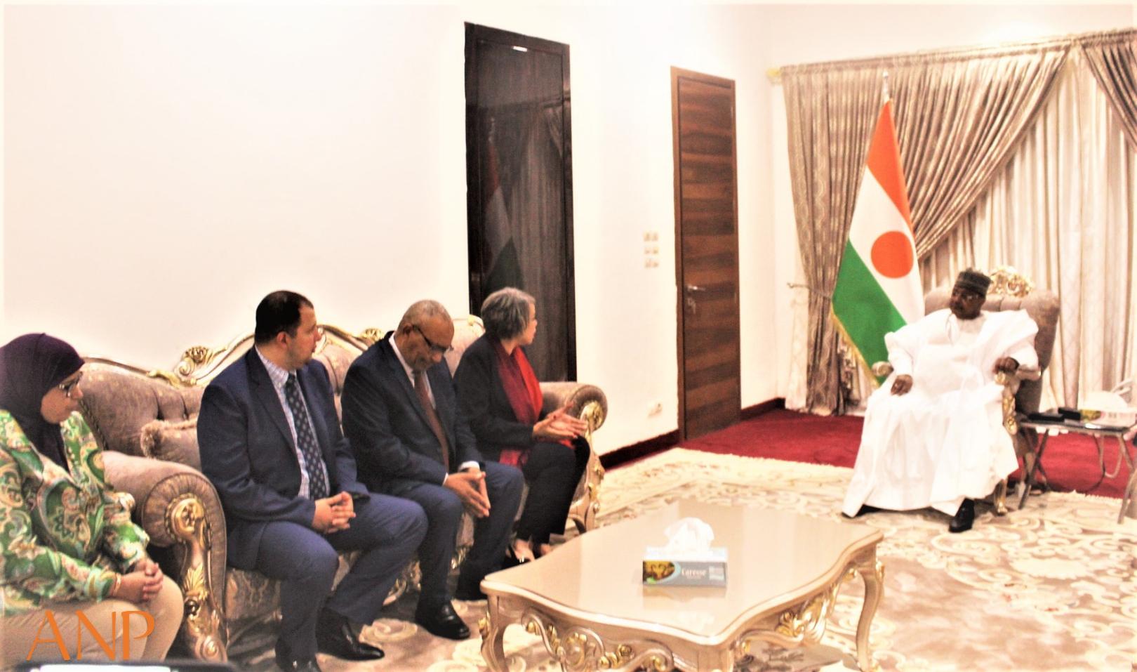 Assemblée Nationale : le Président Seini Oumarou s’entretient avec une délégation des Parlementaires Marocains Assemblée Nationale : le Président Seini Oumarou s’entretient avec une délégation des Parlementaires Marocains