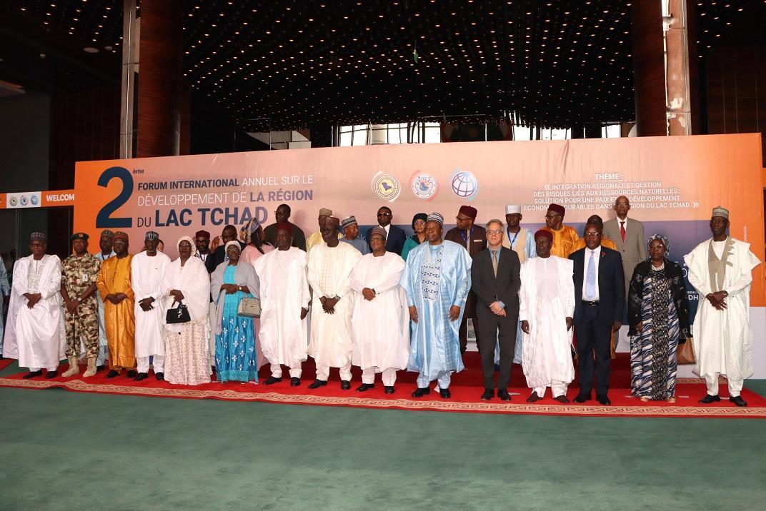 Ouverture à Niamey du 2ème forum international annuel sur le développement de la Région du Lac Tchad Ouverture à Niamey du 2ème forum international annuel sur le développement de la Région du Lac Tchad