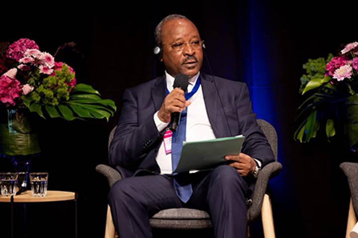 Conférence international sur ‘‘la protection des enfants en temps de conflits armés’’ à Oslo en Norvège : Le ministre d’Etat Hassoumi Massoudou appelle à plus d’engagement sur la sécurisation et le maintien des enfants à l’école dans les zones de conflit Conférence international sur ‘‘la protection des enfants en temps de conflits armés’’ à Oslo en Norvège : Le ministre d’Etat Hassoumi Massoudou appelle à plus d’engagement sur la sécurisation et le maintien des enfants à l’école dans les zones de conflit