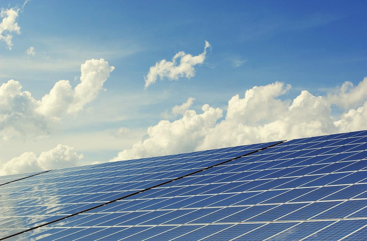 Les énergies renouvelables en Afrique : Regarder vers l'avenir Les énergies renouvelables en Afrique : Regarder vers l'avenir