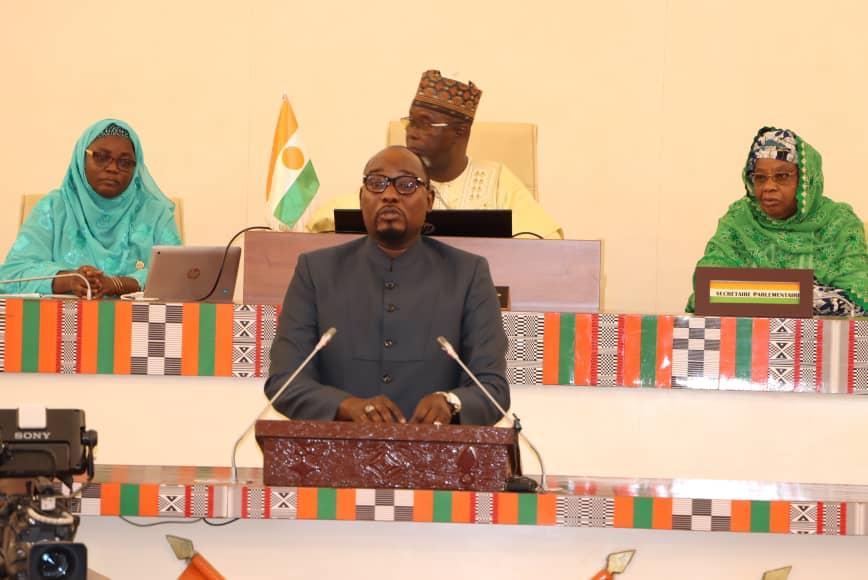 Niger : ‘’Tous les villages qui sont à plus de 1000 Habitants seront électrifiés'' Niger : ‘’Tous les villages qui sont à plus de 1000 Habitants seront électrifiés''
