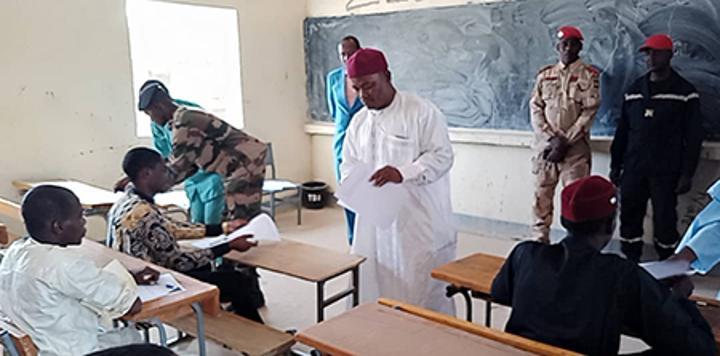 Concours de recrutement des agents de la protection civile professionnelle : 50 candidats dont une fille passent les épreuves écrites Concours de recrutement des agents de la protection civile professionnelle : 50 candidats dont une fille passent les épreuves écrites