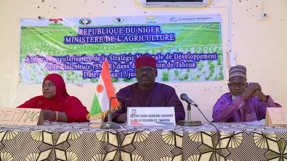 Tahoua : Popularisation de la Stratégie Nationale de Développement de la Riziculture (2021-2030) et de son plan d'action Tahoua : Popularisation de la Stratégie Nationale de Développement de la Riziculture (2021-2030) et de son plan d'action