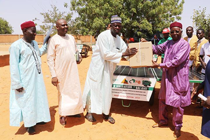 Lancement d’une opération de remise de kits d’irrigation à Margou Béné : 400 kits à distribuer dans les régions de Dosso, Tahoua et Tillabéri Lancement d’une opération de remise de kits d’irrigation à Margou Béné : 400 kits à distribuer dans les régions de Dosso, Tahoua et Tillabéri