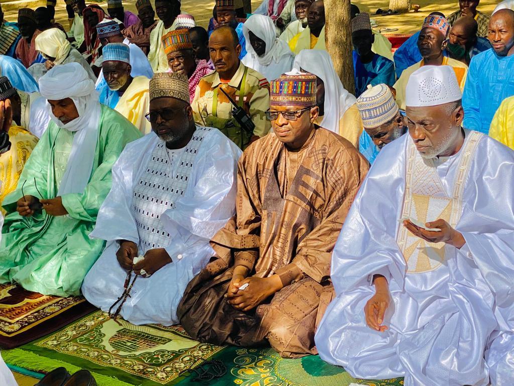 Fête de l’Aïd El Kébir : les autorités régionales de Diffa implorent le tout puissant pour la paix, la prospérité et le bonheur Fête de l’Aïd El Kébir : les autorités régionales de Diffa implorent le tout puissant pour la paix, la prospérité et le bonheur