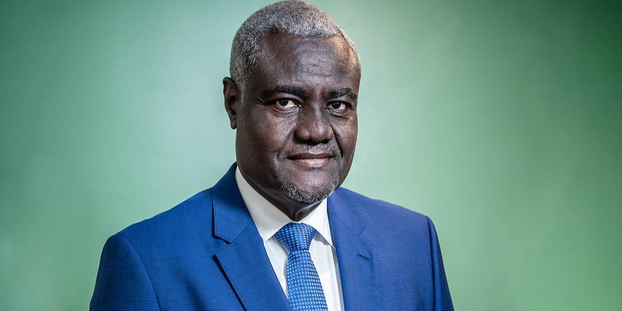 Moussa Faki Mahamat : « Les militaires qui assurent les transitions ne doivent pas se présenter aux élections » Moussa Faki Mahamat : « Les militaires qui assurent les transitions ne doivent pas se présenter aux élections »