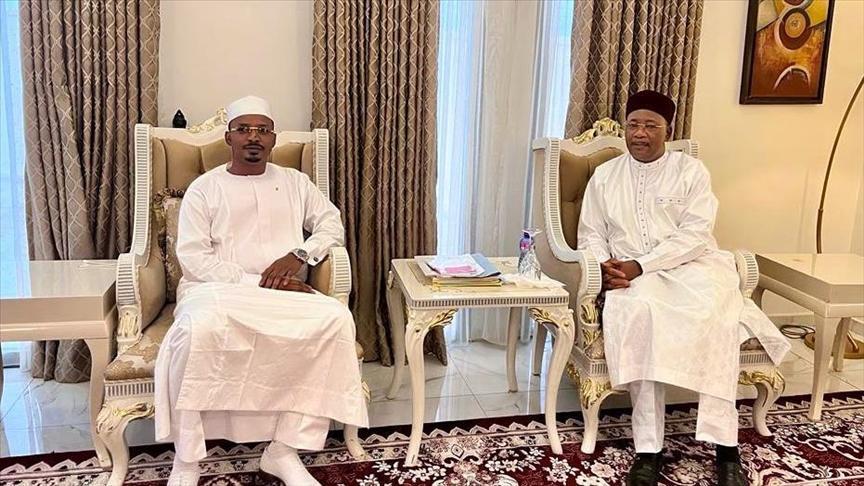 Le président tchadien Mahamat Idriss Deby Itno a rencontré le CNSP et le président Bazoum, toujours détenu Le président tchadien Mahamat Idriss Deby Itno a rencontré le CNSP et le président Bazoum, toujours détenu