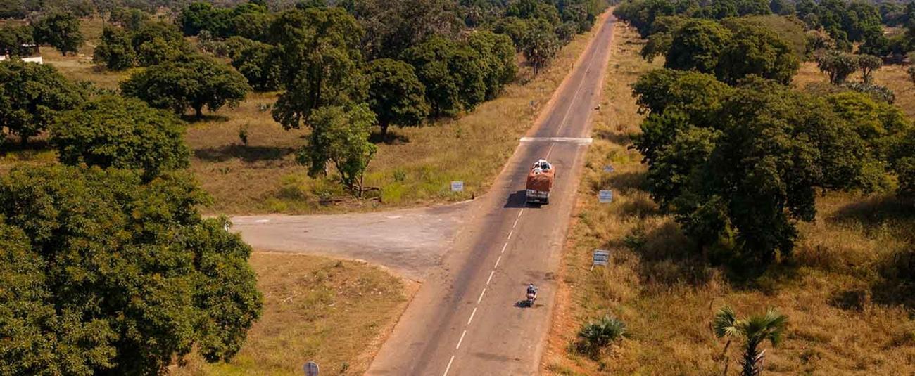 La Côte d’Ivoire suspend les exportations et importations des marchandises La Côte d’Ivoire suspend les exportations et importations des marchandises