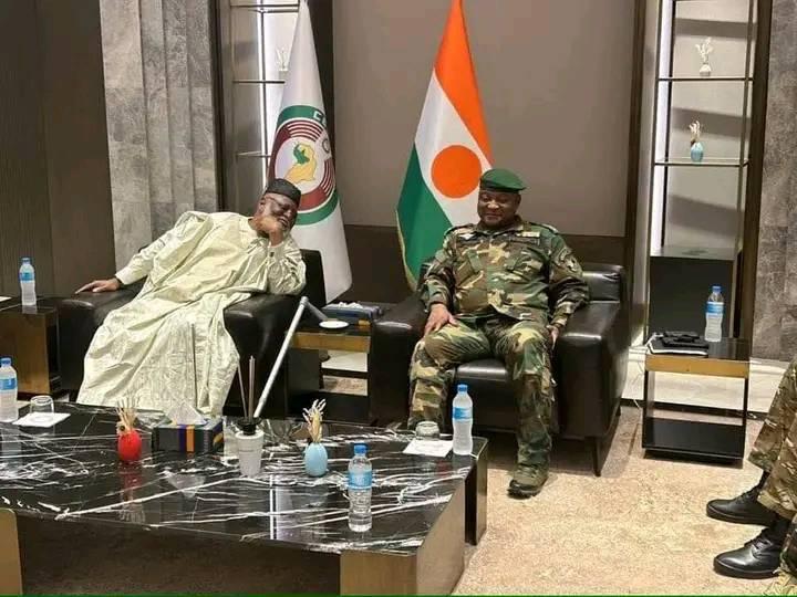 une délégation de la CEDEAO à Niamey pour négocier une délégation de la CEDEAO à Niamey pour négocier