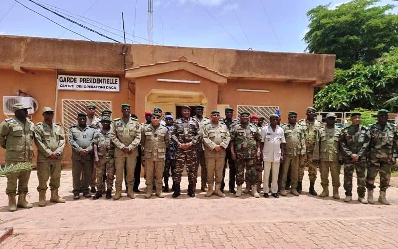 La junte met fin aux fonctions des ambassadeurs auprès de quatre pays La junte met fin aux fonctions des ambassadeurs auprès de quatre pays