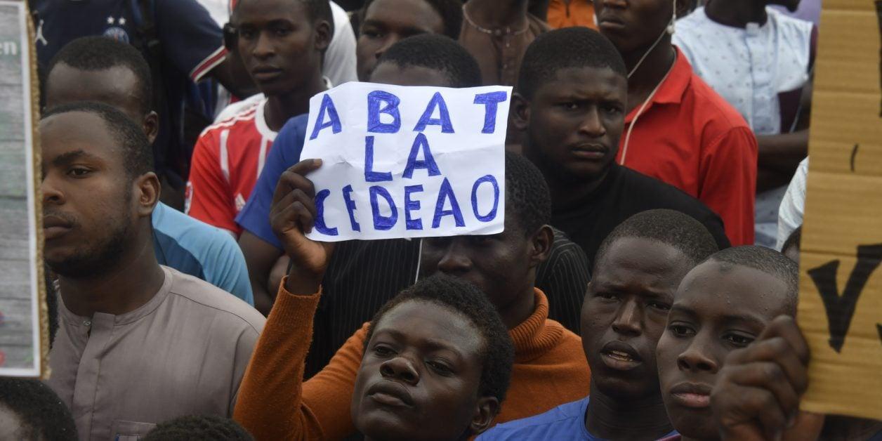 Coup d’État au Niger : échec de la médiation de la Cedeao, la délégation fait demi-tour Coup d’État au Niger : échec de la médiation de la Cedeao, la délégation fait demi-tour
