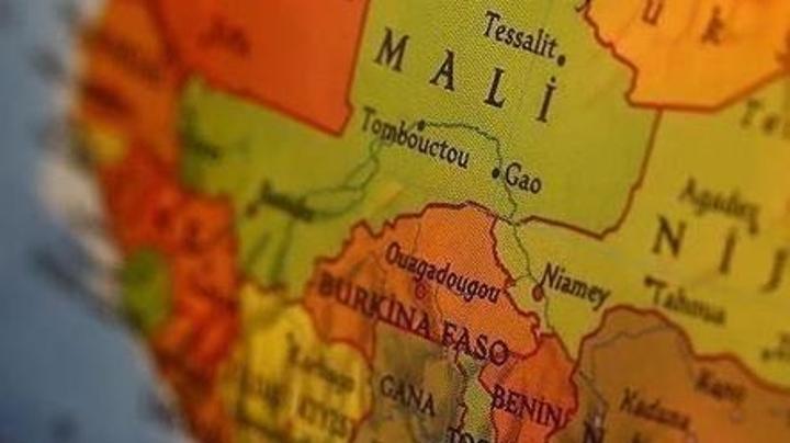 Le Mali et le Burkina Faso envoient une délégation officielle conjointe à Niamey en solidarité avec le Niger Le Mali et le Burkina Faso envoient une délégation officielle conjointe à Niamey en solidarité avec le Niger
