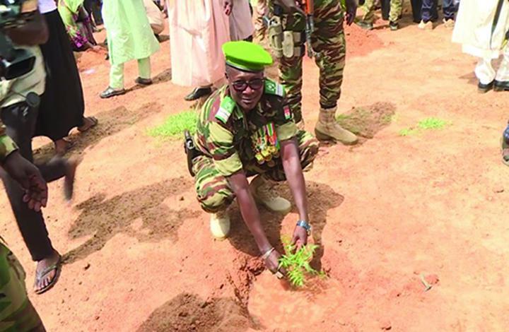 Célébration de la Fête de l’arbre 2023 : La Région de Zinder a choisi la Commune urbaine de Mirriah pour la fête de l’arbre édition 2023 Célébration de la Fête de l’arbre 2023 : La Région de Zinder a choisi la Commune urbaine de Mirriah pour la fête de l’arbre édition 2023