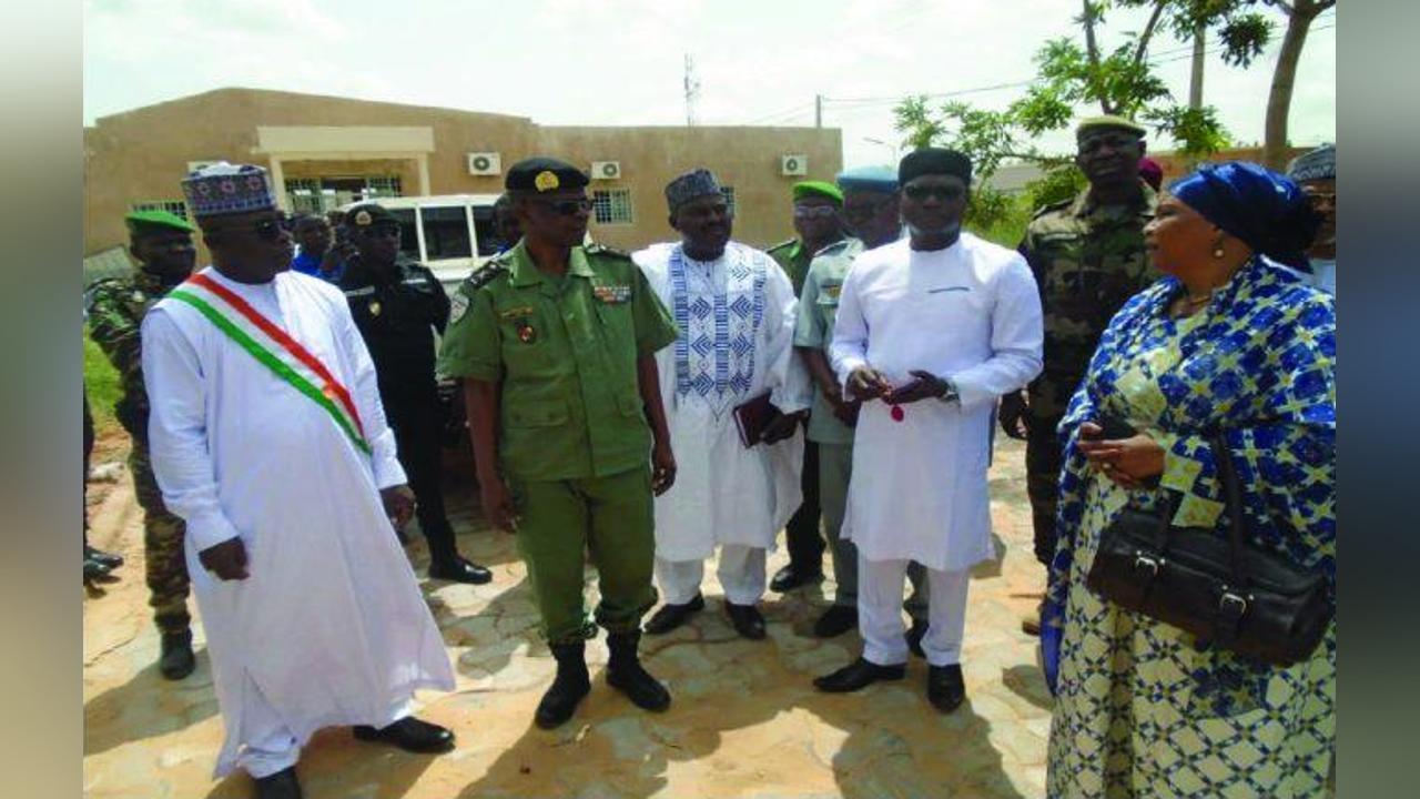 Maradi : Visite du gouverneur de la région de Maradi à la RTN et sur le chantier de la Télévision régionale Maradi : Visite du gouverneur de la région de Maradi à la RTN et sur le chantier de la Télévision régionale