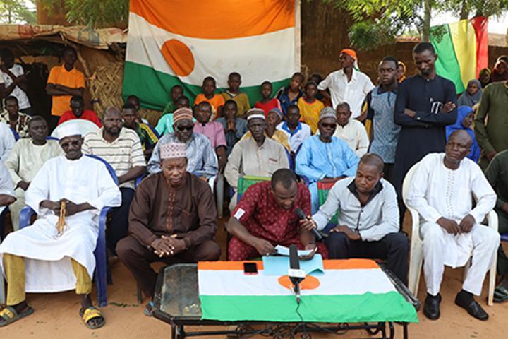 Déclaration à Niamey : Les habitants de ‘‘Bobiel Gawado soudure’’ apportent leur soutien indéfectible au CNSP Déclaration à Niamey : Les habitants de ‘‘Bobiel Gawado soudure’’ apportent leur soutien indéfectible au CNSP