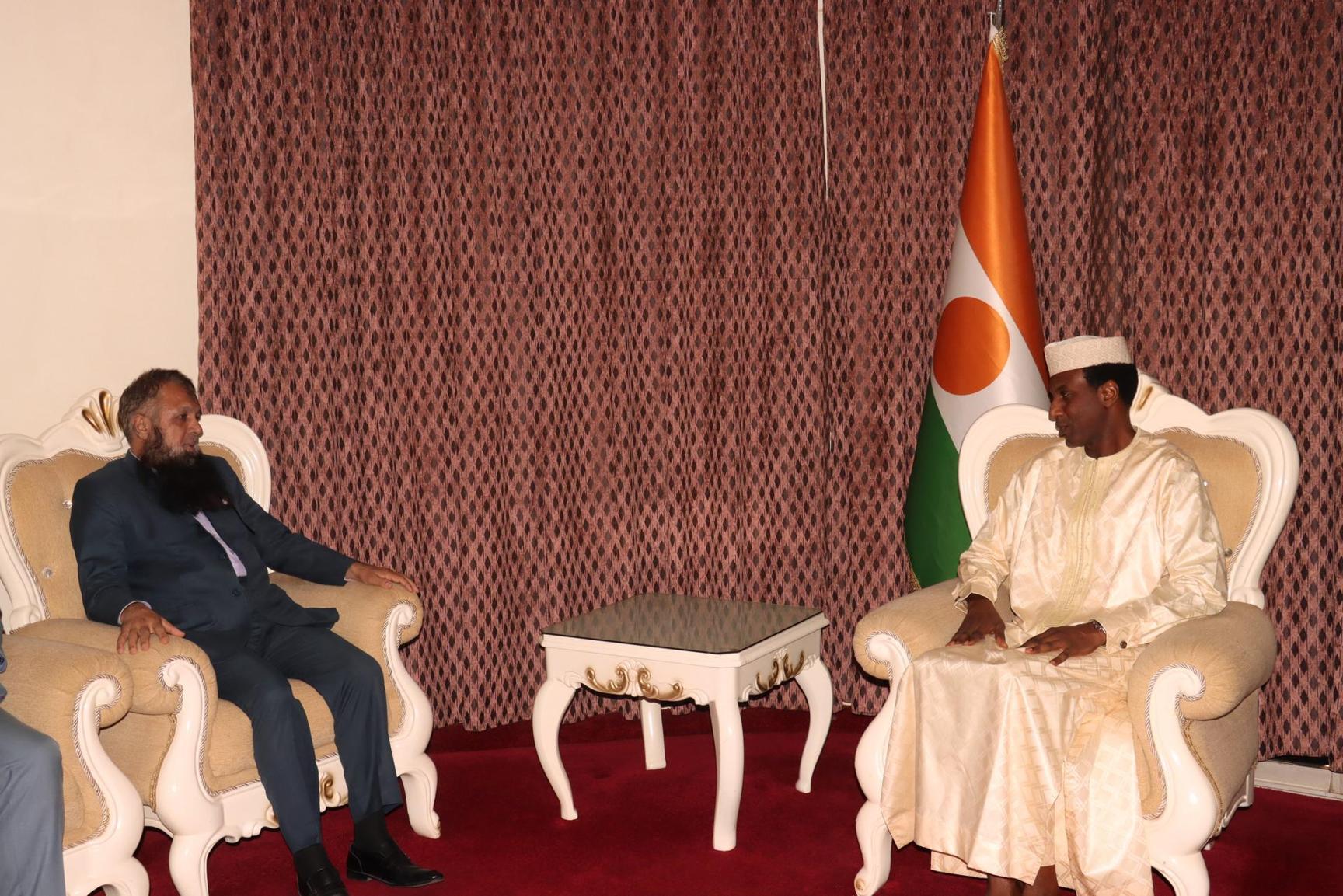 Entretien à Niamey entre le Premier Ministre et l’Ambassadeur du Pakistan au Niger