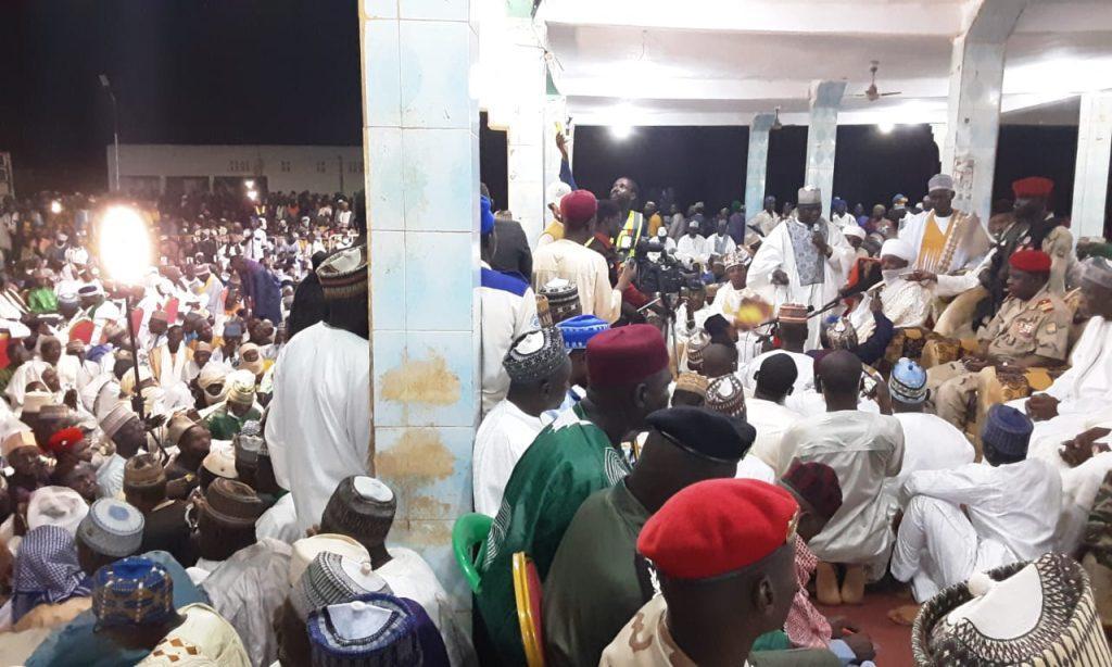 Tahoua/Célébration de Maouloud à Kaoura Acha : Des dizaines de milliers des fidèles prient pour la paix et la prospérité au Niger Tahoua/Célébration de Maouloud à Kaoura Acha : Des dizaines de milliers des fidèles prient pour la paix et la prospérité au Niger
