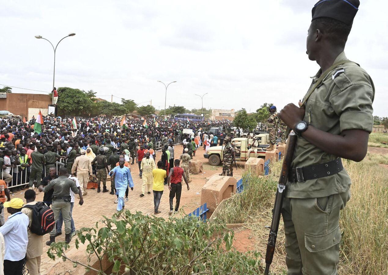 Intervention au Niger: le Sénégal et la Côte d’Ivoire tergiversent Intervention au Niger: le Sénégal et la Côte d’Ivoire tergiversent