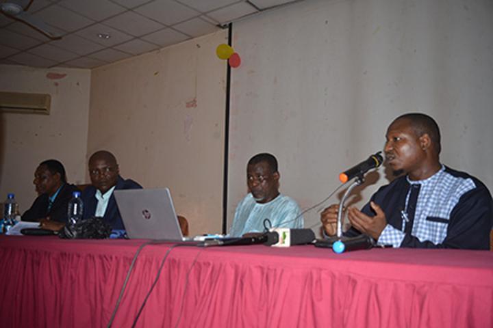 Conférence panel de haut niveau : Réunir les idées pour une meilleure gouvernance de la transition et de l’après transition Conférence panel de haut niveau : Réunir les idées pour une meilleure gouvernance de la transition et de l’après transition