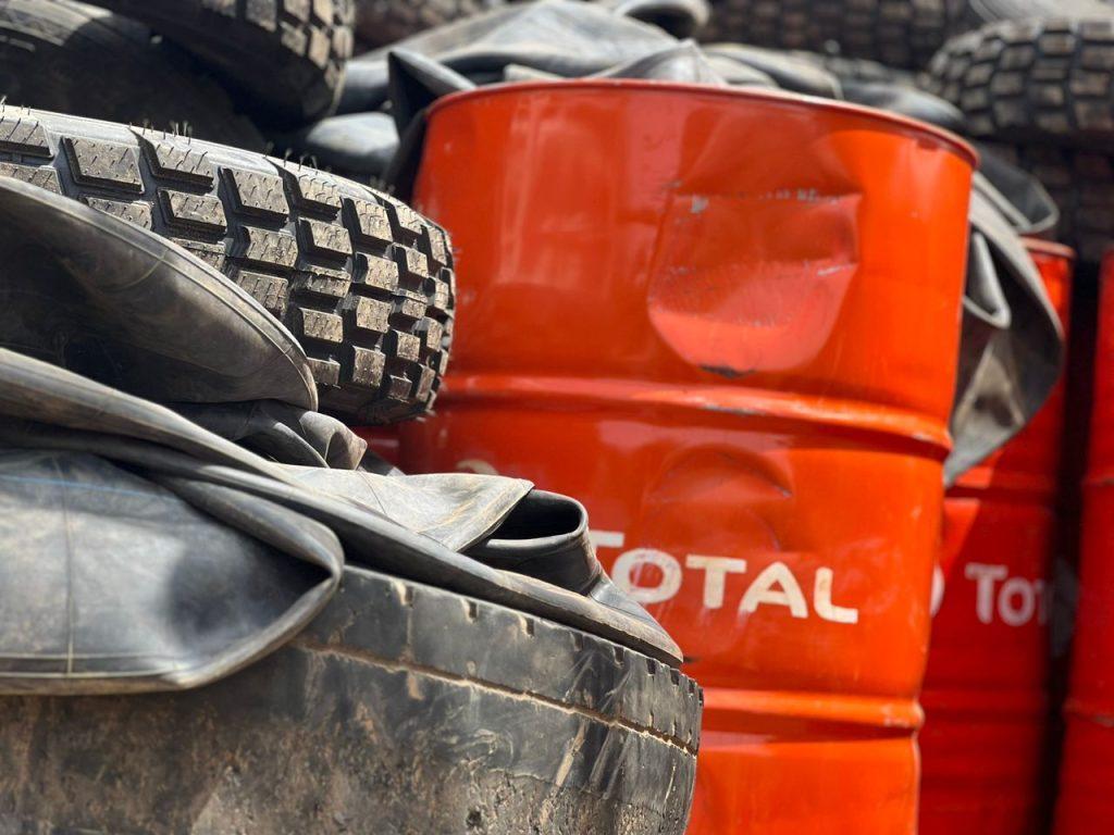 Contribution au Fonds de solidarité pour la sauvegarde de la Patrie : Plus de 21 millions de FCFA en vivres et consommables divers offerts par IMA automobile pour les FDS Contribution au Fonds de solidarité pour la sauvegarde de la Patrie : Plus de 21 millions de FCFA en vivres et consommables divers offerts par IMA automobile pour les FDS