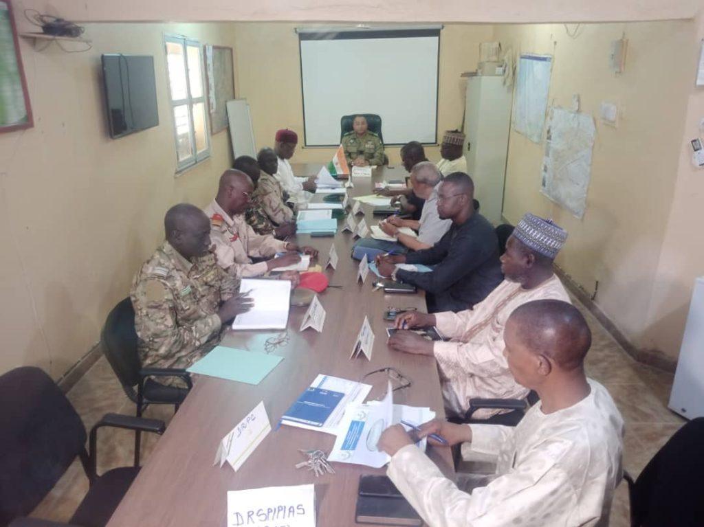 Agadez : Le Gouverneur préside la réunion du Conseil Régional de Sécurité Agadez : Le Gouverneur préside la réunion du Conseil Régional de Sécurité