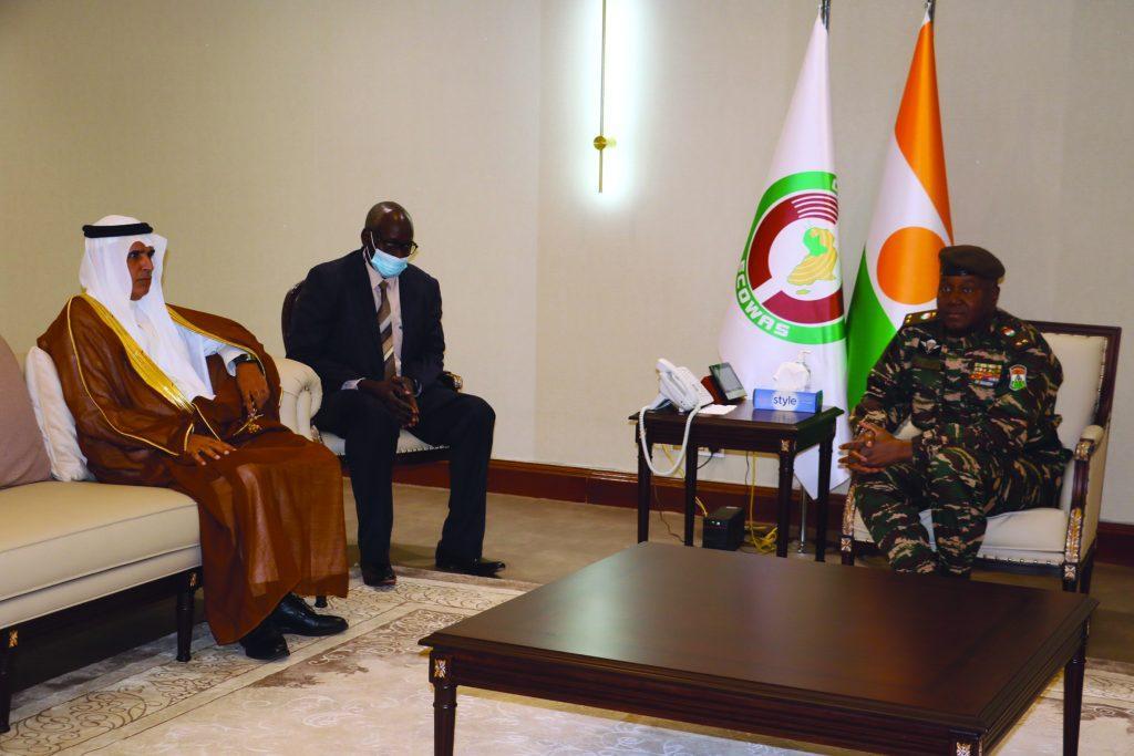 Au Palais de la Présidence de la République : Le Chef de l’Etat reçoit l’ambassadeur du Royaume d’Arabie Saoudite au Niger Au Palais de la Présidence de la République : Le Chef de l’Etat reçoit l’ambassadeur du Royaume d’Arabie Saoudite au Niger