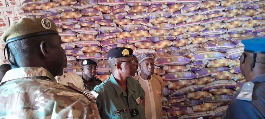 Maradi/Disponibilité des produits alimentaires : Le gouverneur de la région visite les magasins de stockage appartenant aux importateurs et grossistes Maradi/Disponibilité des produits alimentaires : Le gouverneur de la région visite les magasins de stockage appartenant aux importateurs et grossistes