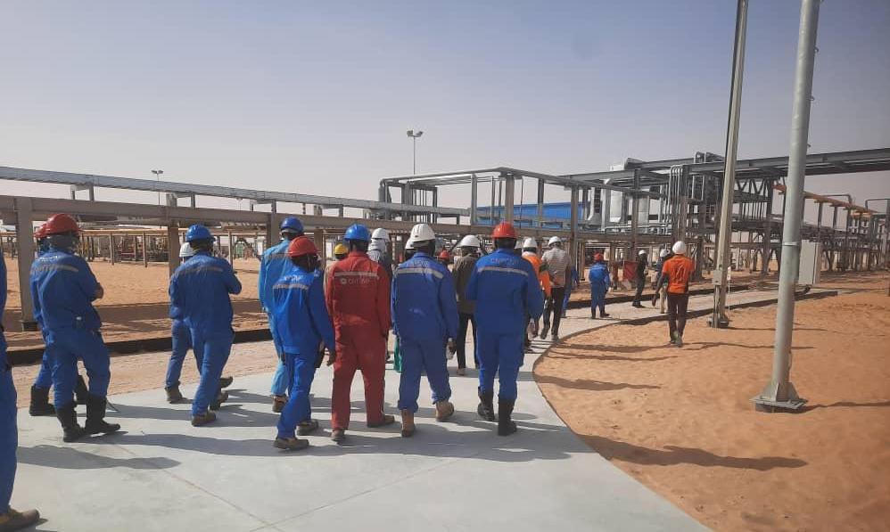 Une équipe de journalistes nigériens visite les champs des opérations pétrolières d’Agadem phase II Une équipe de journalistes nigériens visite les champs des opérations pétrolières d’Agadem phase II