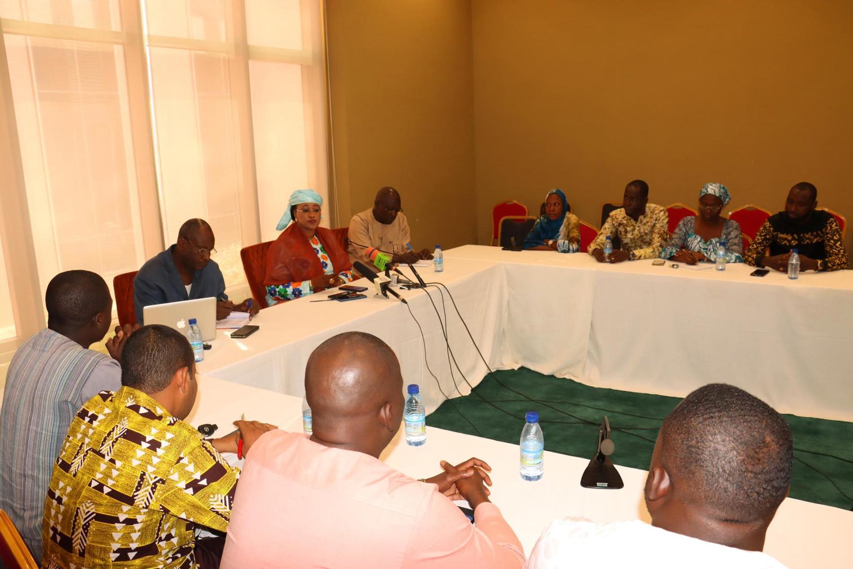 Le Fonds de Solidarité pour la Sauvegarde de la Patrie expliqué aux jeunes leaders nigériens Le Fonds de Solidarité pour la Sauvegarde de la Patrie expliqué aux jeunes leaders nigériens