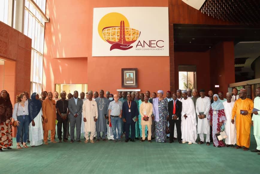 Le Comité de gestion du FSSP rencontre les ONG internationales opérant au Niger Le Comité de gestion du FSSP rencontre les ONG internationales opérant au Niger