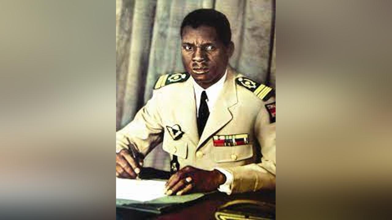Le Président Seini Kountché : 36 ans après sa mort, les nigériens regrettent toujours la disparition d’un patriote engagé Le Président Seini Kountché : 36 ans après sa mort, les nigériens regrettent toujours la disparition d’un patriote engagé