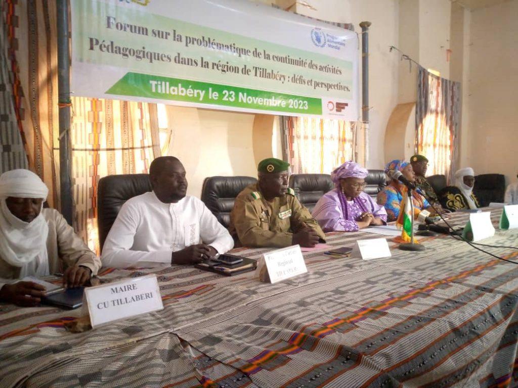 Forum régional sur l’éducation à Tillabéri : Les participants traitent de la problématique de la continuité des activités pédagogiques dans la région de Tillabéri et les défis et perspectives Forum régional sur l’éducation à Tillabéri : Les participants traitent de la problématique de la continuité des activités pédagogiques dans la région de Tillabéri et les défis et perspectives