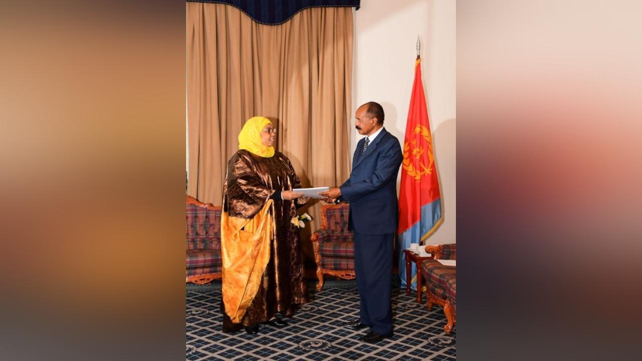 Diplomatie : L’ambassadeur du Niger en Erythrée présente ses lettres de créances Diplomatie : L’ambassadeur du Niger en Erythrée présente ses lettres de créances