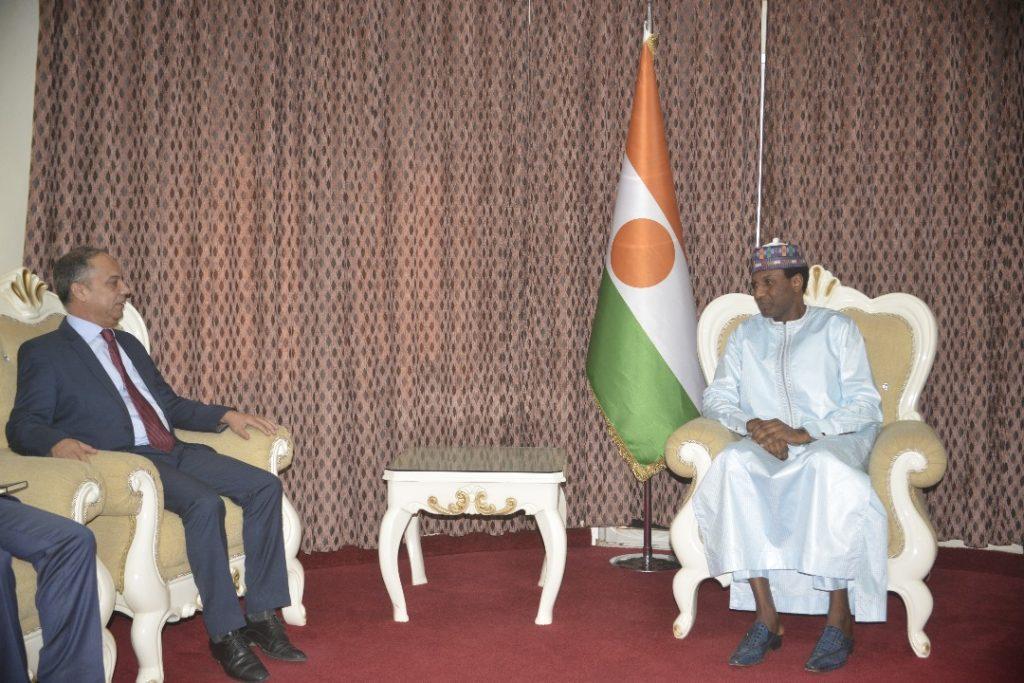 À la primature : Le Premier ministre reçoit l’ambassadeur de l’Algérie au Niger À la primature : Le Premier ministre reçoit l’ambassadeur de l’Algérie au Niger