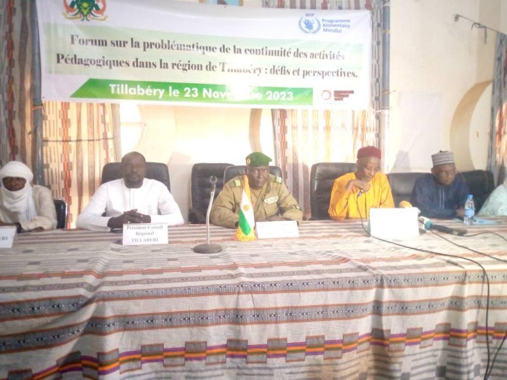 Clôture des assises du forum régional sur l’éducation à Tillabéri : Des engagements et des recommandations pertinentes pour garantir la réouverture des écoles fermées Clôture des assises du forum régional sur l’éducation à Tillabéri : Des engagements et des recommandations pertinentes pour garantir la réouverture des écoles fermées