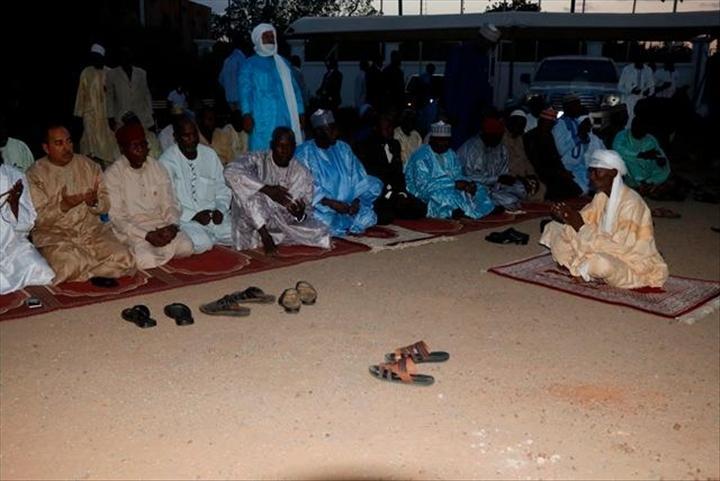 les fidèles musulmans continuent les prières collectives pour la paix au Niger les fidèles musulmans continuent les prières collectives pour la paix au Niger