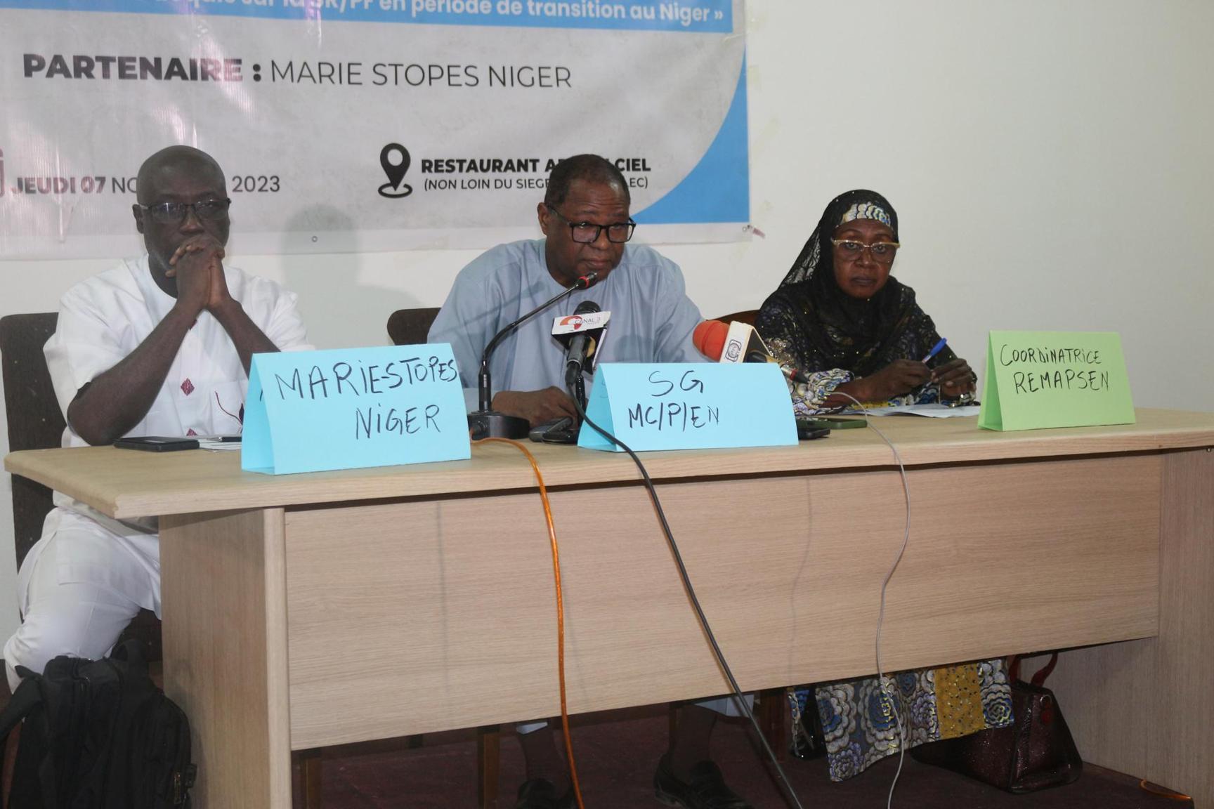 Niger : Le REMAPSEN sensibilise les journalistes sur les questions de santé de la reproduction et d’environnement Niger : Le REMAPSEN sensibilise les journalistes sur les questions de santé de la reproduction et d’environnement