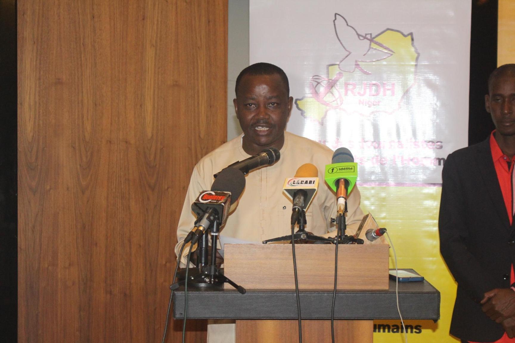 75ème anniversaire de la DUDH : Le RJDH organise un panel de haut niveau sur les droits de l’homme 75ème anniversaire de la DUDH : Le RJDH organise un panel de haut niveau sur les droits de l’homme