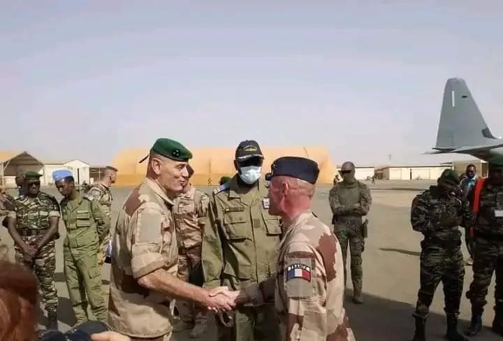 Retrait des troupes françaises du Niger : la sécurité de la patrie « ne dépendra plus d'une présence étrangère » selon la junte du Niger Retrait des troupes françaises du Niger : la sécurité de la patrie « ne dépendra plus d'une présence étrangère » selon la junte du Niger