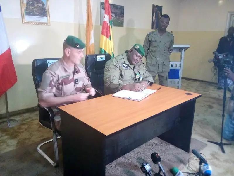Fin du retrait des soldats français du Niger : Niamey et Paris actent la fin de leur coopération militaire Fin du retrait des soldats français du Niger : Niamey et Paris actent la fin de leur coopération militaire