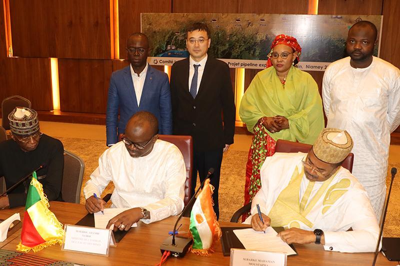3ème réunion du Comité Inter-Etats de Pilotage du PENB : Pour une exploitation durable et mutuellement bénéfique du pipeline Niger-Bénin 3ème réunion du Comité Inter-Etats de Pilotage du PENB : Pour une exploitation durable et mutuellement bénéfique du pipeline Niger-Bénin