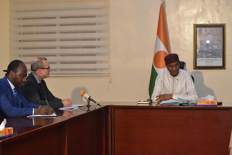 Accord entre le Niger et le FMI : Les perspectives économiques sont favorables à court et moyen termes, avec une croissance projetée à 10,6 % au titre de l’année 2024, selon l’accord Accord entre le Niger et le FMI : Les perspectives économiques sont favorables à court et moyen termes, avec une croissance projetée à 10,6 % au titre de l’année 2024, selon l’accord
