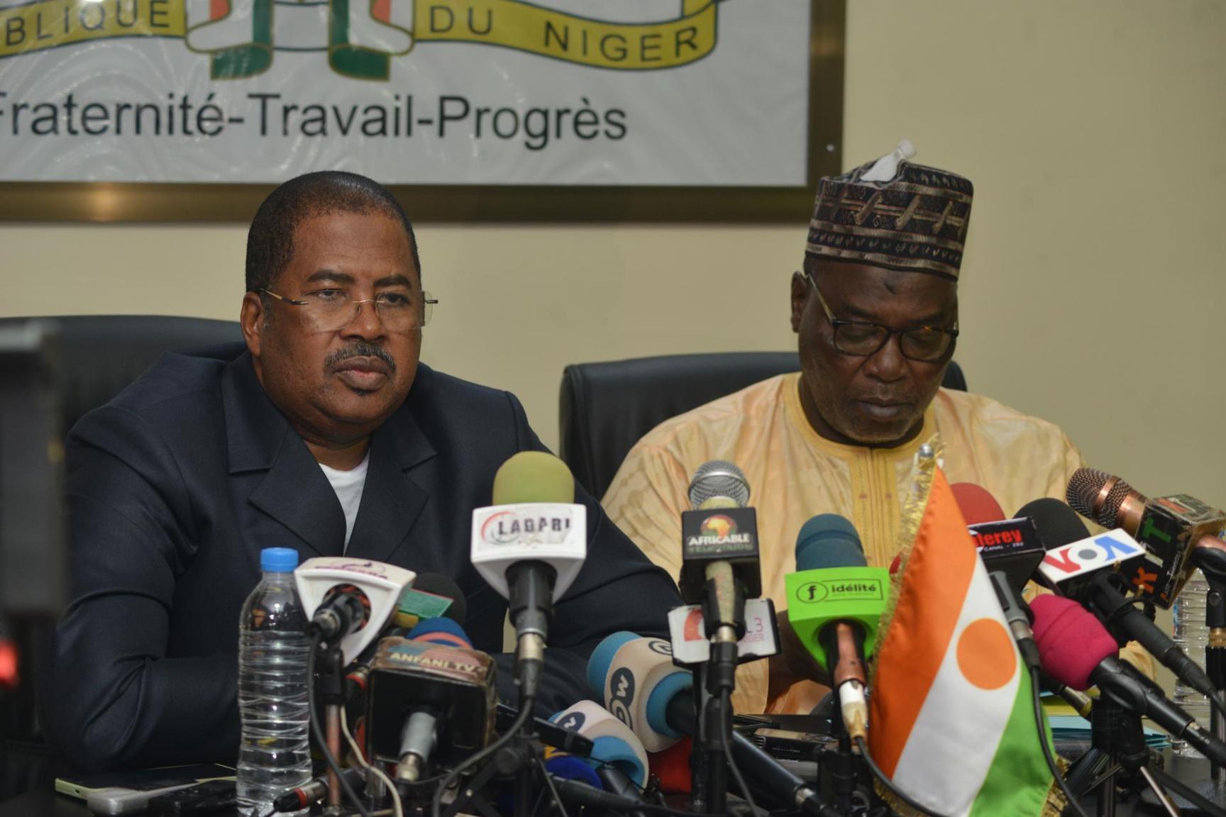 Arrestation d’une délégation de WAPCO Niger au Bénin : Le Niger lance un ultimatum aux Autorités du Bénin Arrestation d’une délégation de WAPCO Niger au Bénin : Le Niger lance un ultimatum aux Autorités du Bénin