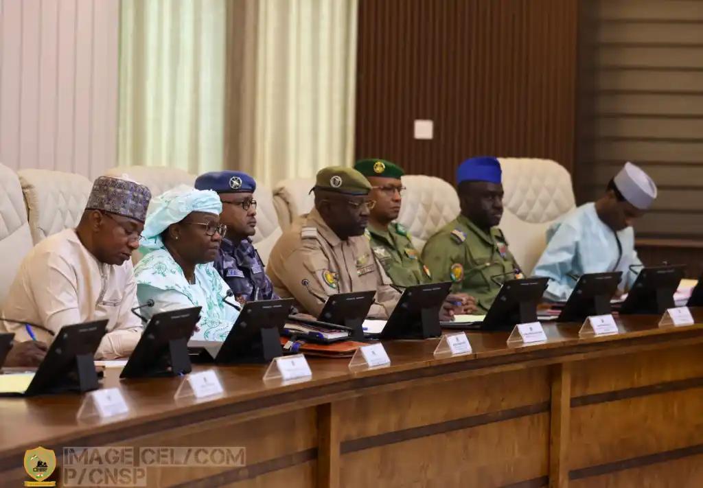 Protection des droits de l’Homme : le Niger renforce son arsenal juridique avec l’adoption de deux décrets au conseil des ministres Protection des droits de l’Homme : le Niger renforce son arsenal juridique avec l’adoption de deux décrets au conseil des ministres