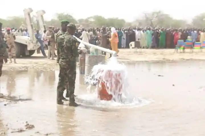 Diffa : Le Gouverneur et le DG de l’ONAHA évaluent les travaux de ...