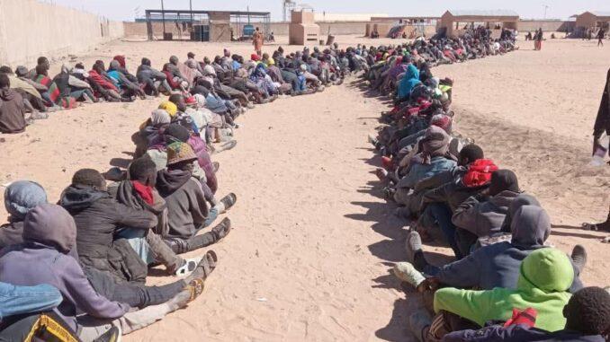 Afflux massif de migrants expulsés d’Algérie à Assamaka : Un melting-pot de détresses dans le désert nigérien Afflux massif de migrants expulsés d’Algérie à Assamaka : Un melting-pot de détresses dans le désert nigérien