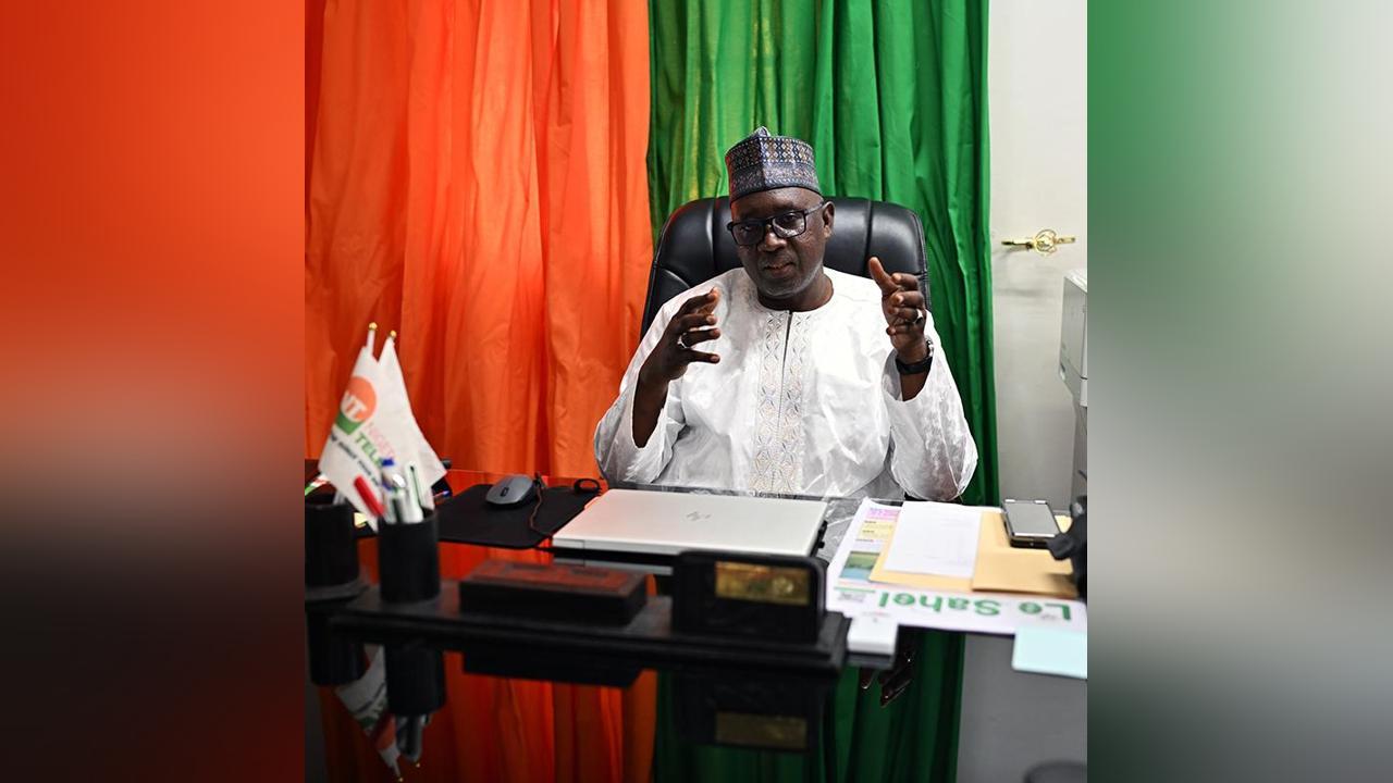 M. Idrissa Djibo Maïga, Directeur Général de Niger Télécoms : «Nous nourrissons de grands rêves pour Niger Télécoms, pour en faire une entreprise véritablement nationale et le leader du secteur des télécoms dans le pays» M. Idrissa Djibo Maïga, Directeur Général de Niger Télécoms : «Nous nourrissons de grands rêves pour Niger Télécoms, pour en faire une entreprise véritablement nationale et le leader du secteur des télécoms dans le pays»